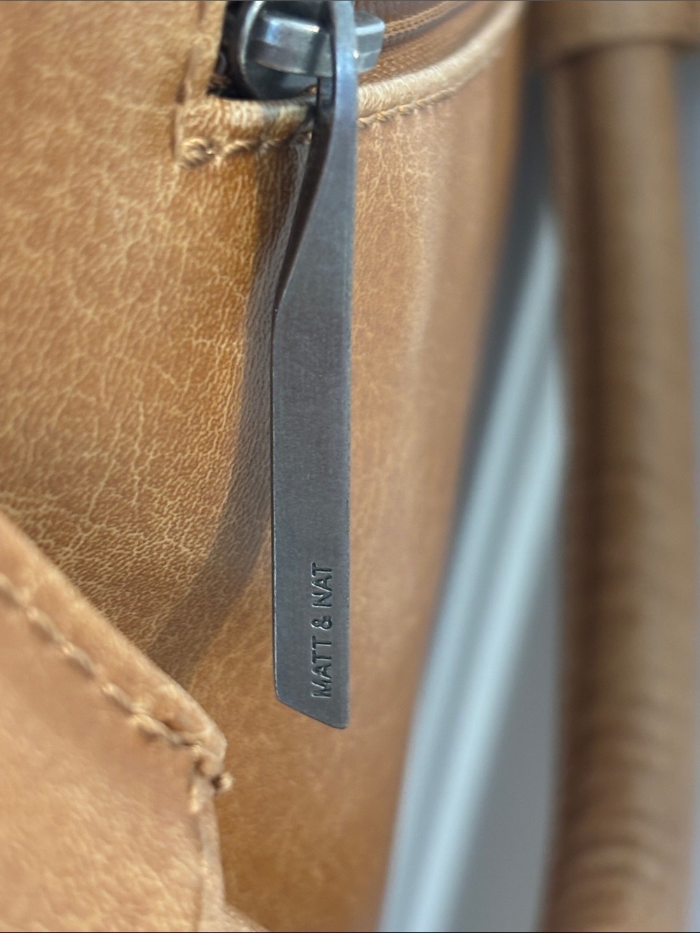 MATT & NAT envelope messenger bag satchel faux leather tan caramel colour - Picture 7 of 17